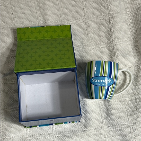 Inspirational Striped Mug with Box - Picture 3 of 8